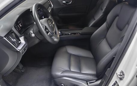 Volvo V60 II, 2021 год, 2 966 605 рублей, 16 фотография
