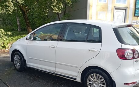 Volkswagen Golf Plus II, 2013 год, 750 000 рублей, 3 фотография