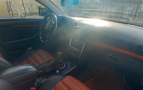 Toyota Avensis III рестайлинг, 2007 год, 550 000 рублей, 8 фотография