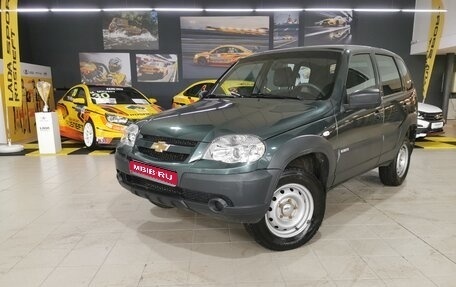 Chevrolet Niva I рестайлинг, 2018 год, 699 000 рублей, 1 фотография