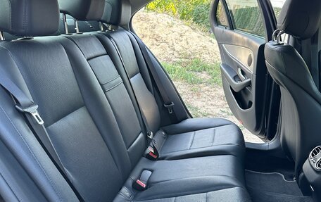 Mercedes-Benz E-Класс, 2018 год, 2 750 000 рублей, 26 фотография