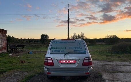 Toyota Land Cruiser 100 рестайлинг 2, 2003 год, 1 300 000 рублей, 4 фотография