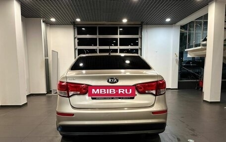 KIA Rio III рестайлинг, 2015 год, 850 000 рублей, 4 фотография
