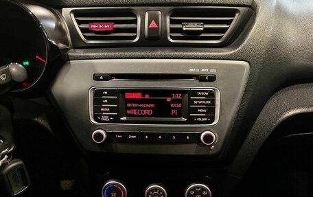 KIA Rio III рестайлинг, 2015 год, 850 000 рублей, 13 фотография