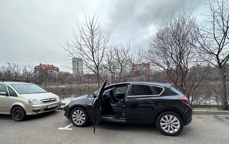 Opel Astra J, 2011 год, 759 000 рублей, 10 фотография