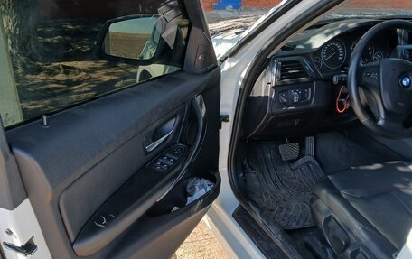 BMW 3 серия, 2013 год, 1 650 000 рублей, 12 фотография