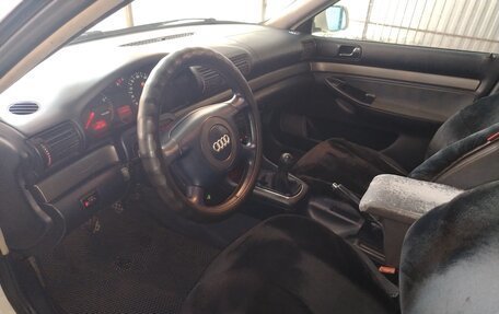 Audi A4, 2000 год, 420 000 рублей, 4 фотография