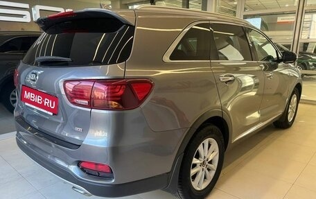 KIA Sorento III Prime рестайлинг, 2018 год, 2 360 000 рублей, 4 фотография