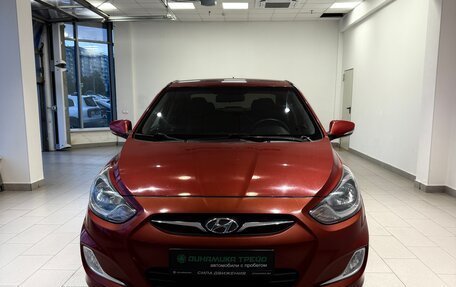 Hyundai Solaris II рестайлинг, 2011 год, 711 000 рублей, 2 фотография