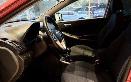 Hyundai Solaris II рестайлинг, 2011 год, 711 000 рублей, 10 фотография