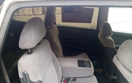 Honda Stream I рестайлинг, 2001 год, 275 000 рублей, 8 фотография