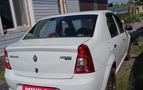 Renault Logan I, 2014 год, 450 000 рублей, 6 фотография