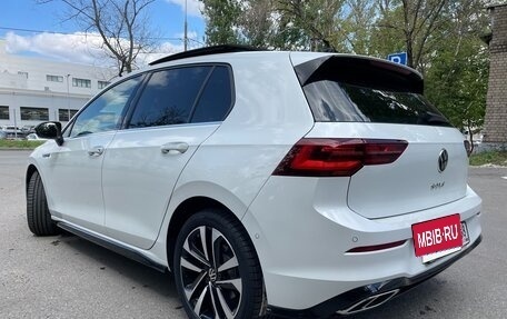 Volkswagen Golf VIII, 2024 год, 2 800 000 рублей, 8 фотография