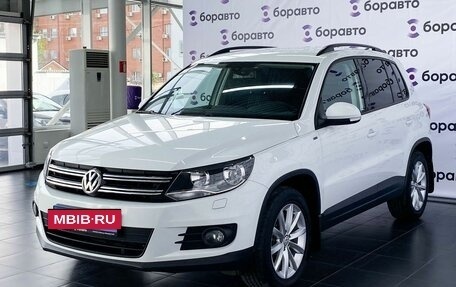 Volkswagen Tiguan I, 2015 год, 1 050 000 рублей, 2 фотография