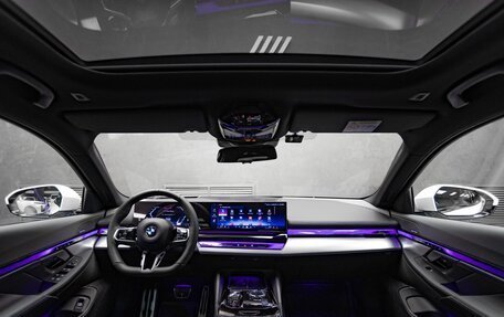 BMW 5 серия, 2024 год, 8 599 000 рублей, 9 фотография