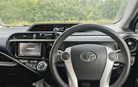 Toyota Aqua I, 2015 год, 999 000 рублей, 11 фотография