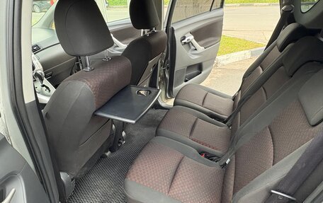 Toyota Verso I, 2011 год, 840 000 рублей, 12 фотография