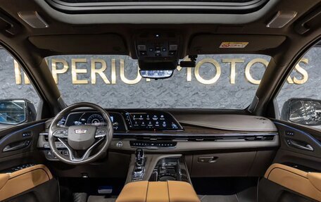 Cadillac Escalade V, 2022 год, 11 990 000 рублей, 9 фотография