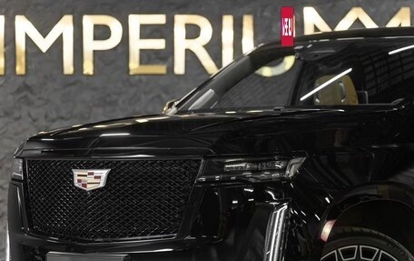 Cadillac Escalade V, 2022 год, 11 990 000 рублей, 4 фотография