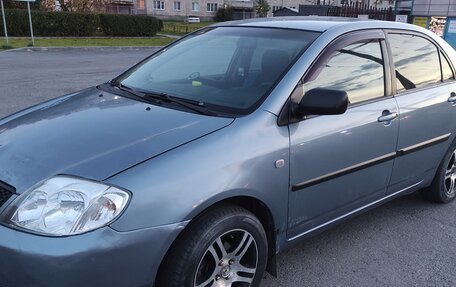 Toyota Corolla, 2003 год, 490 000 рублей, 3 фотография