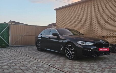 BMW 5 серия, 2020 год, 5 450 000 рублей, 2 фотография