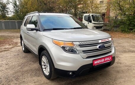Ford Explorer VI, 2015 год, 2 550 000 рублей, 4 фотография