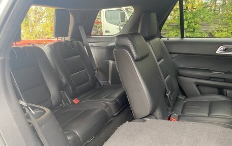 Ford Explorer VI, 2015 год, 2 550 000 рублей, 20 фотография