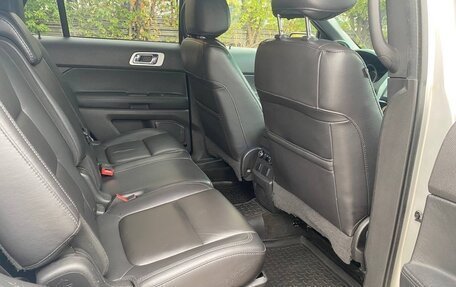 Ford Explorer VI, 2015 год, 2 550 000 рублей, 21 фотография
