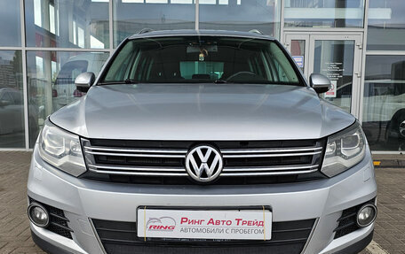 Volkswagen Tiguan I, 2011 год, 995 000 рублей, 3 фотография
