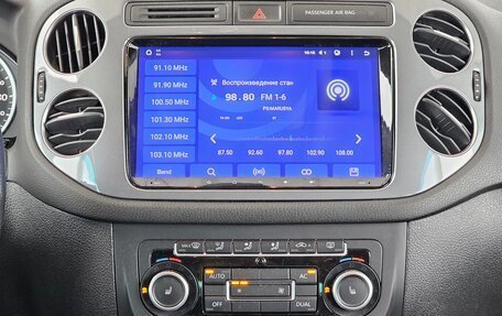 Volkswagen Tiguan I, 2011 год, 995 000 рублей, 8 фотография