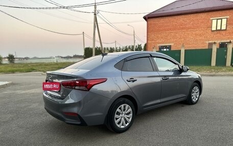 Hyundai Solaris II рестайлинг, 2017 год, 1 250 000 рублей, 4 фотография