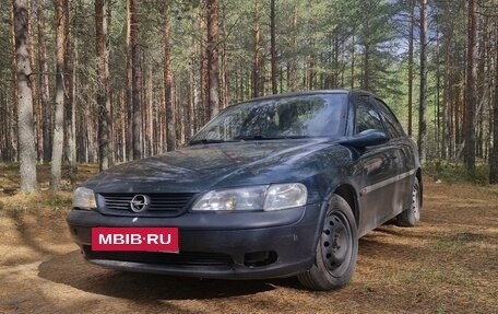 Opel Vectra B рестайлинг, 1998 год, 140 000 рублей, 3 фотография