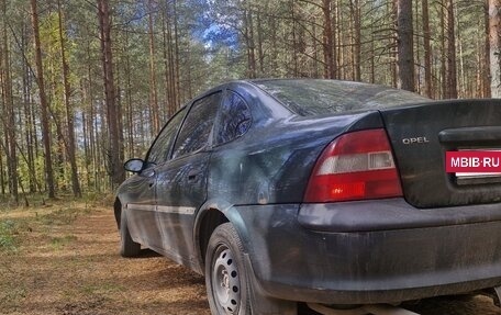 Opel Vectra B рестайлинг, 1998 год, 140 000 рублей, 5 фотография