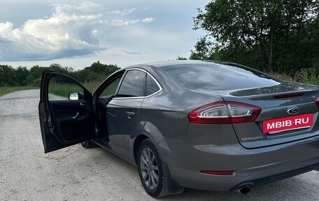 Ford Mondeo IV, 2011 год, 830 000 рублей, 2 фотография
