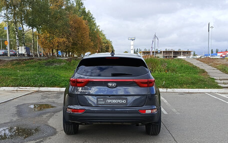 KIA Sportage IV рестайлинг, 2018 год, 2 000 000 рублей, 7 фотография