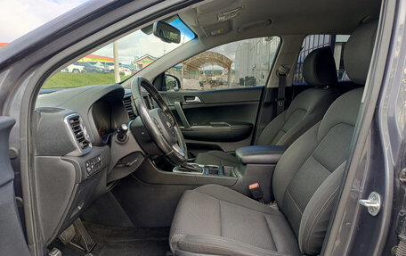 KIA Sportage IV рестайлинг, 2018 год, 2 000 000 рублей, 20 фотография