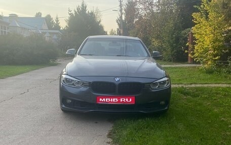 BMW 3 серия, 2018 год, 1 480 000 рублей, 1 фотография
