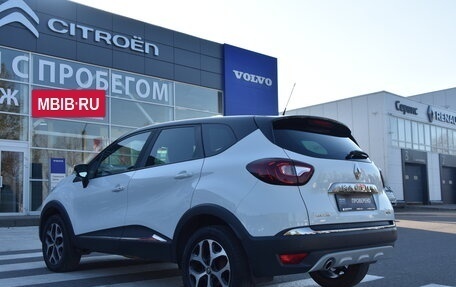 Renault Kaptur I рестайлинг, 2018 год, 1 600 000 рублей, 5 фотография