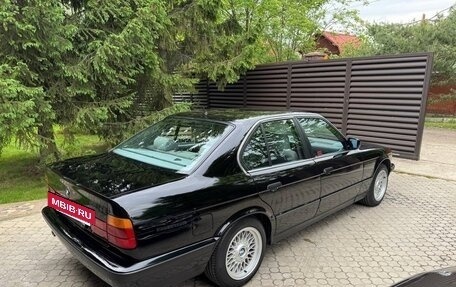 BMW 5 серия, 1992 год, 1 500 000 рублей, 3 фотография