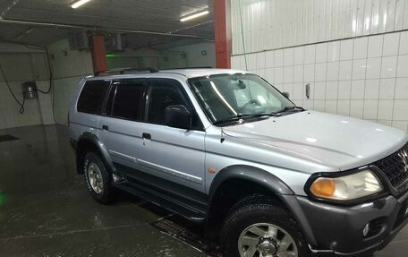 Mitsubishi Pajero Sport II рестайлинг, 2004 год, 1 200 000 рублей, 2 фотография