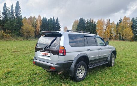 Mitsubishi Pajero Sport II рестайлинг, 2004 год, 1 200 000 рублей, 11 фотография
