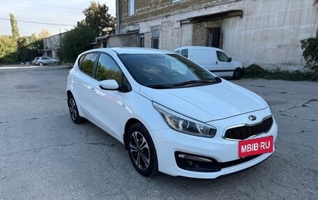 KIA cee'd III, 2016 год, 1 270 000 рублей, 2 фотография