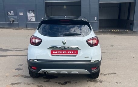 Renault Kaptur I рестайлинг, 2021 год, 1 600 000 рублей, 4 фотография
