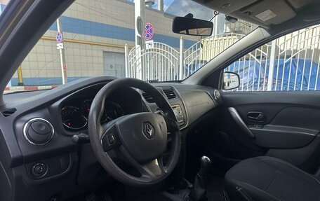 Renault Sandero II рестайлинг, 2015 год, 850 000 рублей, 10 фотография