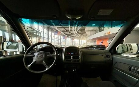 Nissan NP300, 2012 год, 885 000 рублей, 8 фотография