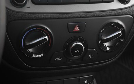 Hyundai Solaris II рестайлинг, 2017 год, 1 149 000 рублей, 12 фотография