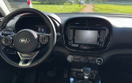 KIA Soul III, 2020 год, 2 090 000 рублей, 8 фотография