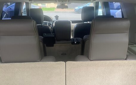 Land Rover Discovery IV, 2013 год, 2 550 000 рублей, 16 фотография