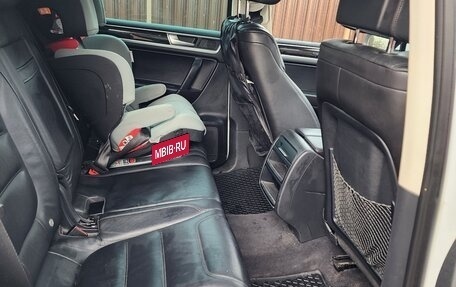 Volkswagen Touareg III, 2015 год, 2 650 000 рублей, 9 фотография