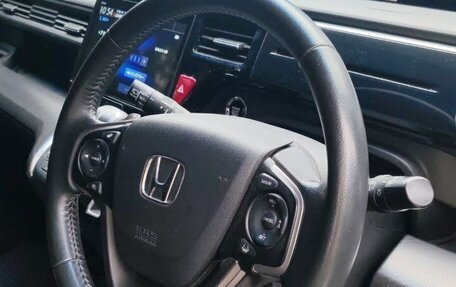 Honda Stepwgn IV, 2019 год, 2 800 000 рублей, 17 фотография